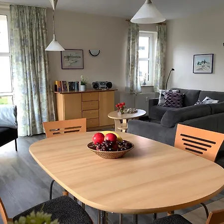 Am Seeufer 26c Eg Rechts Appartement Waren (Mueritz)